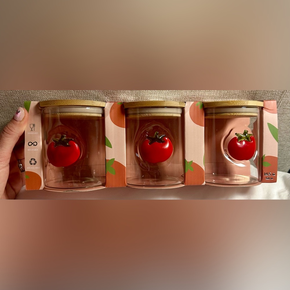 Gourmet Kitchen 3 piece tomato round glass canisters with removable lid